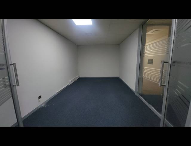 239M² OFFICE TO LET IN WESTVILLE